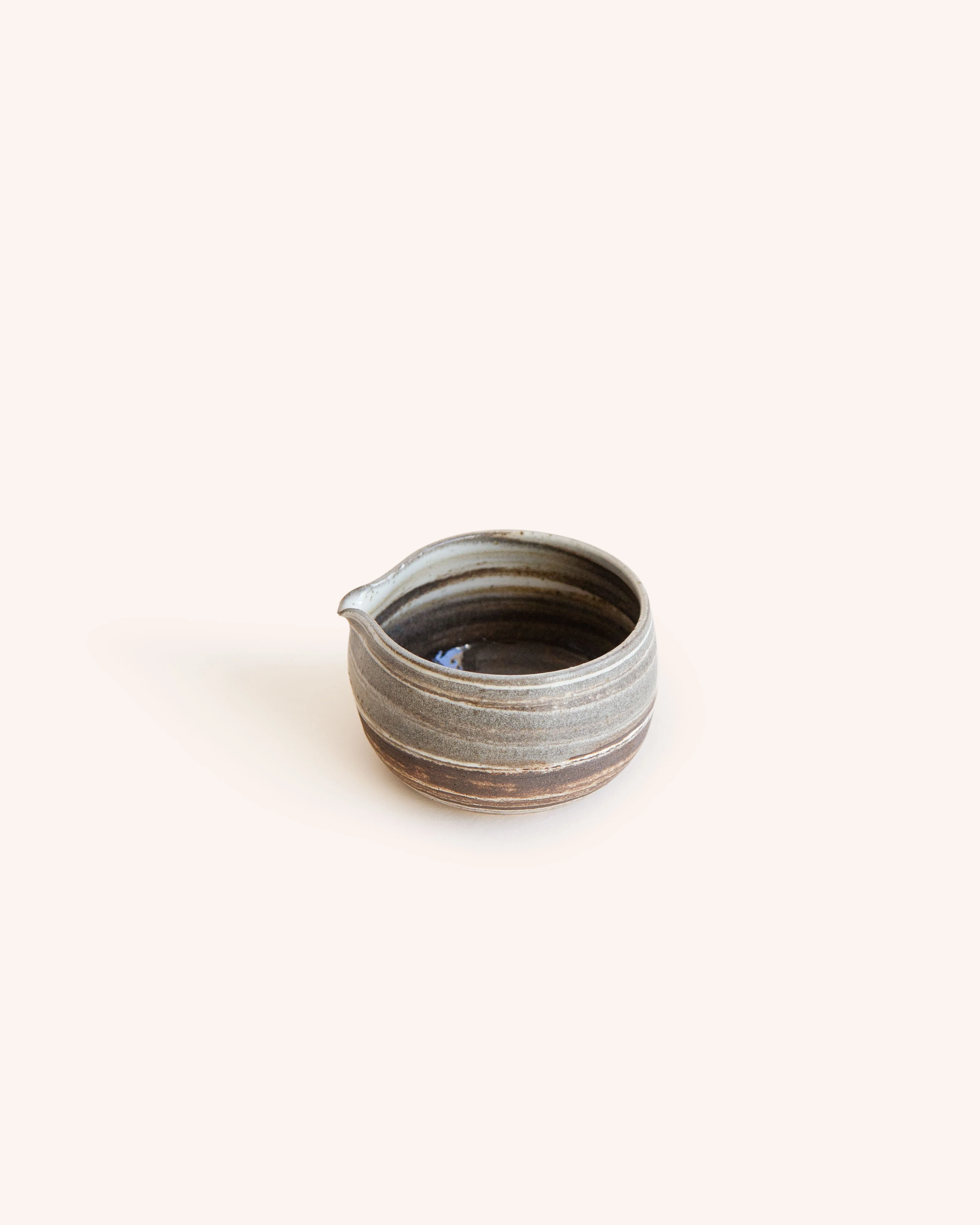 Skye Sand Pourer Jug in Light Marble - Image 5